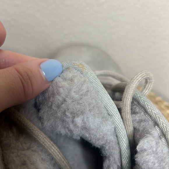 UGG Boots - Picture 7 of 9